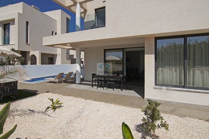 Image No.5-3 Bed Villa for sale