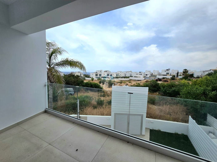 Image No.10-5 Bed Villa for sale