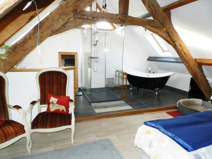 Image No.17-3 Bed Country Property for sale