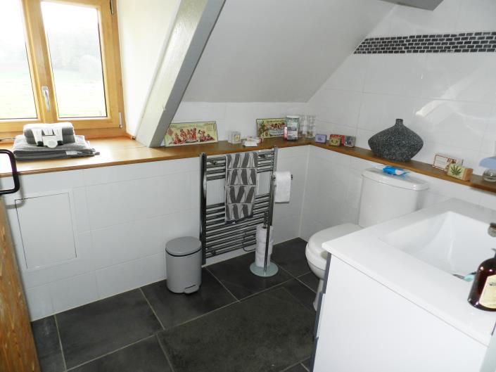 Image No.22-3 Bed Country Property for sale