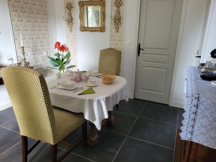 Image No.13-3 Bed Village House for sale