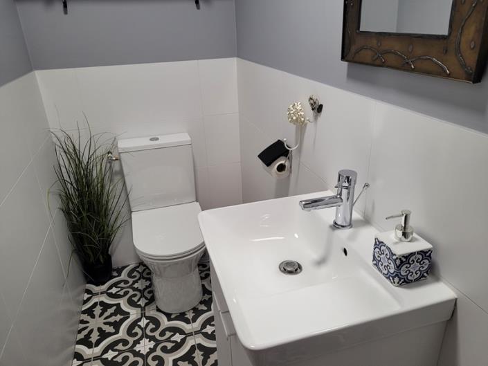 Image No.18-3 Bed Village House for sale