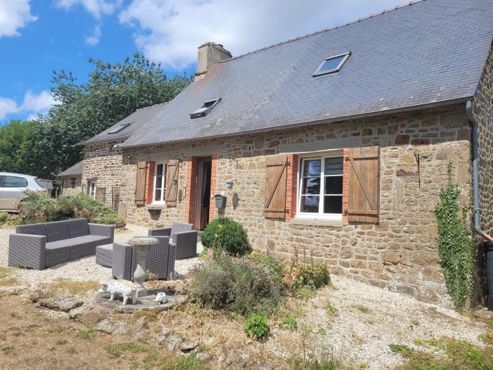 Image No.1-3 Bed Gite for sale