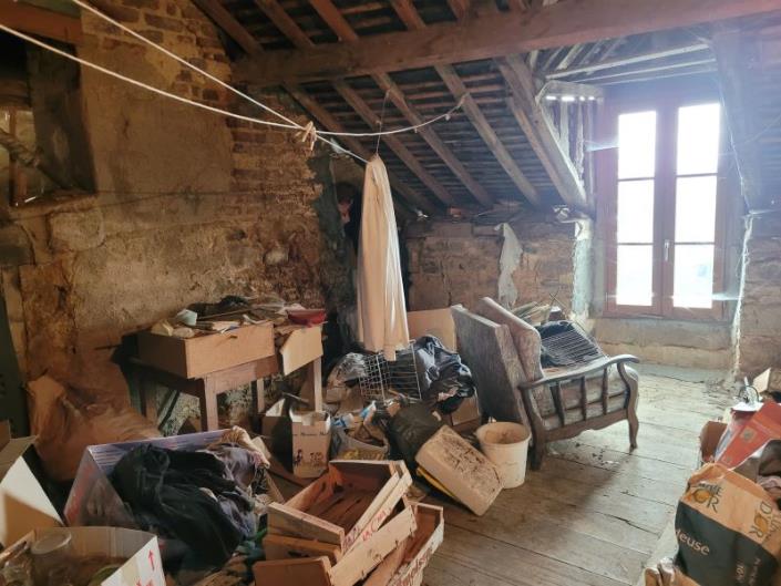 Image No.11-4 Bed Village House for sale