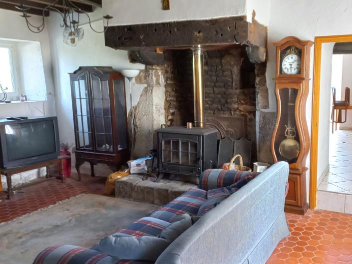 Image No.13-3 Bed Country House for sale