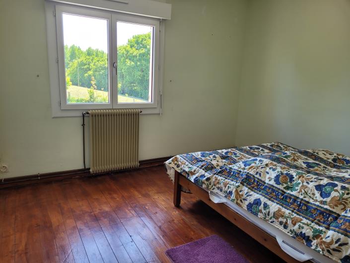 Image No.19-4 Bed Country Property for sale