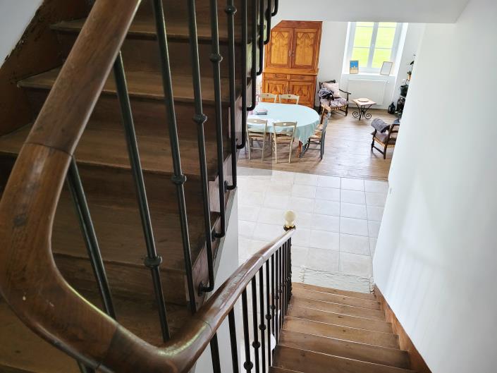 Image No.16-7 Bed Country House for sale