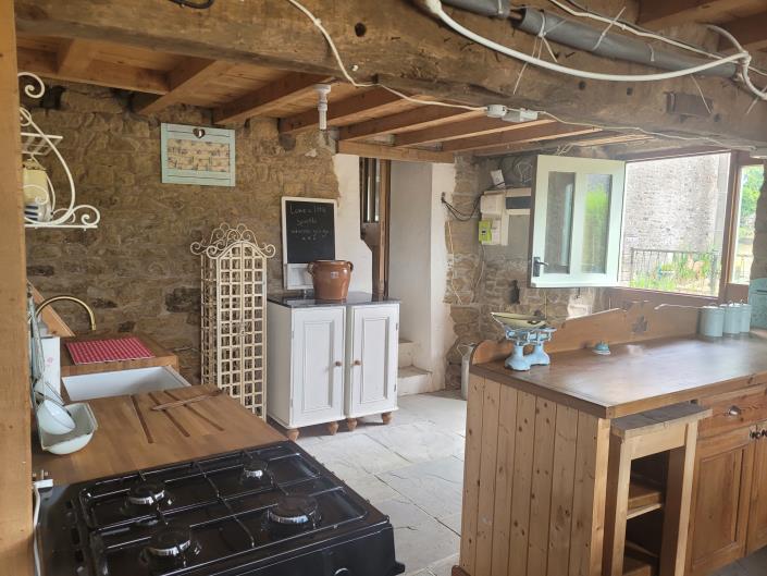 Image No.22-4 Bed Cottage for sale