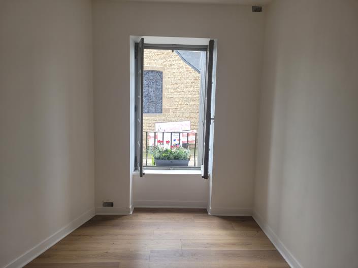 Image No.8-3 Bed Cottage for sale