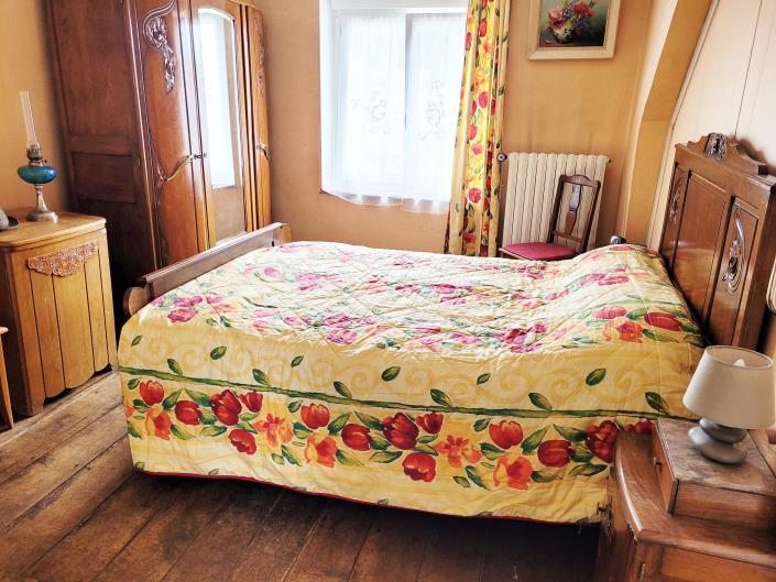 Image No.3-3 Bed Cottage for sale