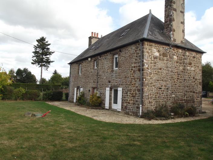 Image No.6-5 Bed Country Property for sale