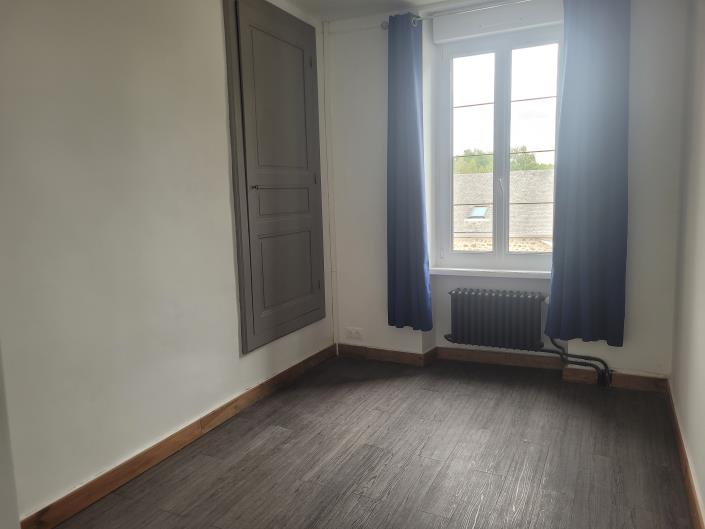 Image No.15-4 Bed Village House for sale