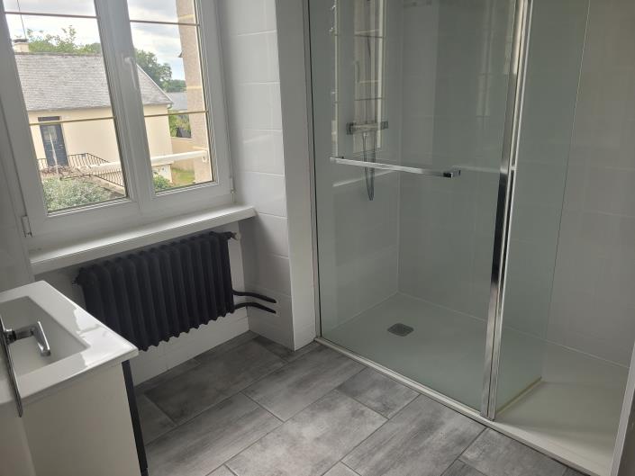 Image No.18-4 Bed Village House for sale