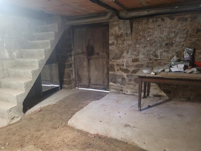 Image No.27-4 Bed Village House for sale