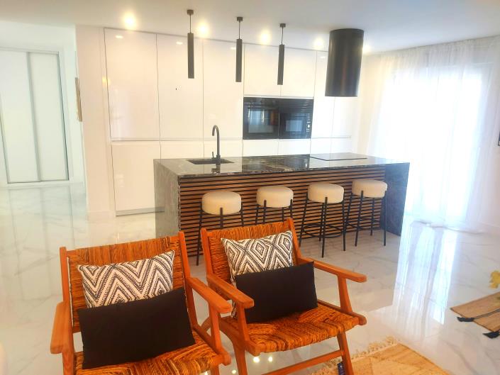 Image No.5-3 Bed Apartment for sale