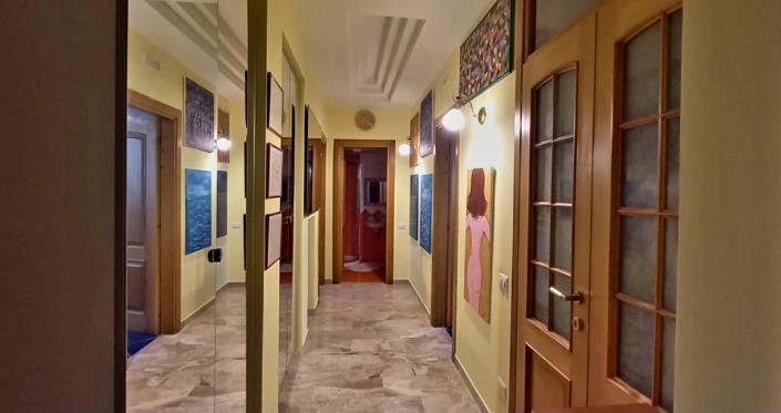 Image No.22-2 Bed Apartment for sale