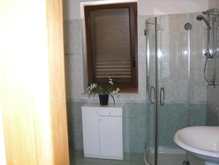 Image No.26-4 Bed Villa / Detached for sale