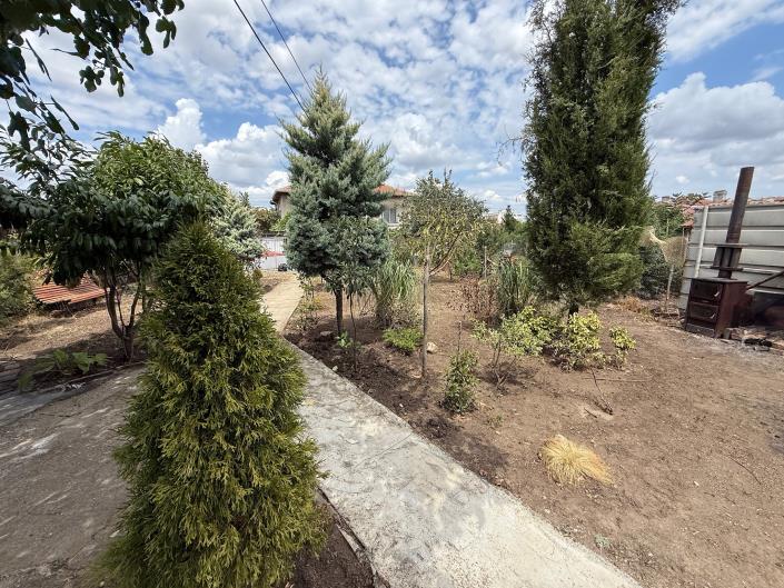 Image No.32-2 Bed House for sale