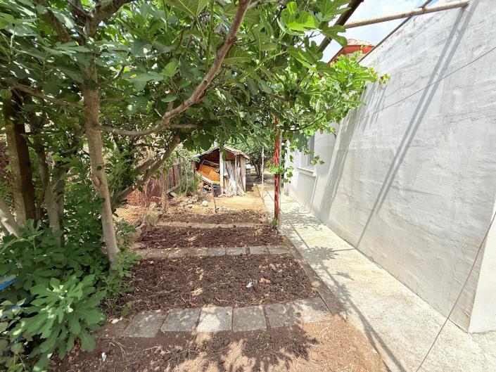 Image No.46-2 Bed House for sale