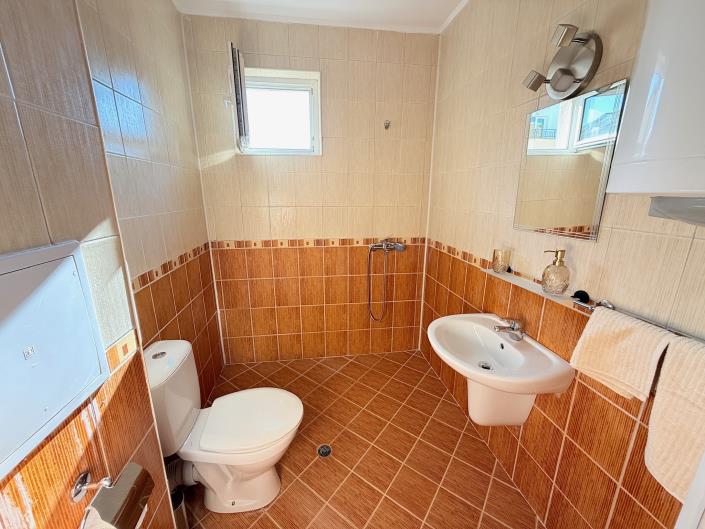 Image No.22-2 Bed Apartment for sale