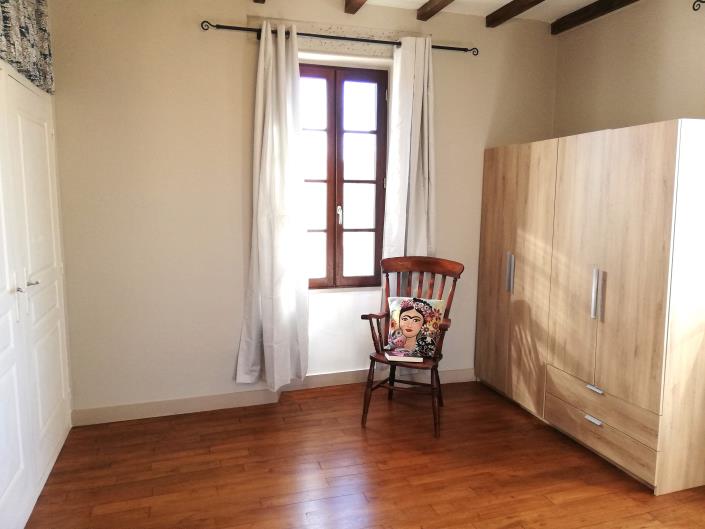 Image No.19-5 Bed Country House for sale