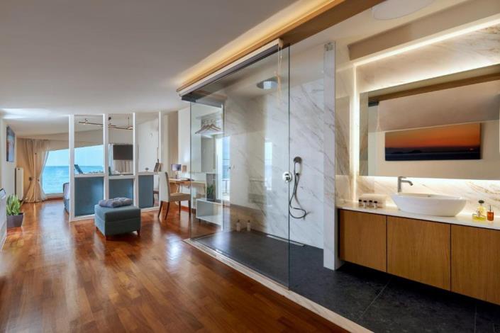 Image No.16-5 Bed Villa for sale