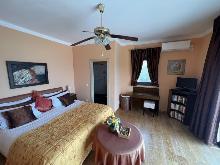 Image No.13-5 Bed Villa for sale