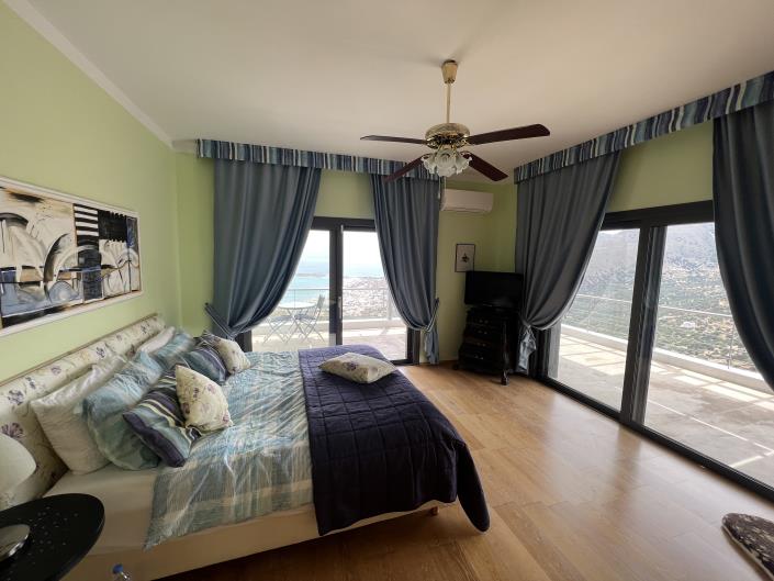 Image No.15-5 Bed Villa for sale