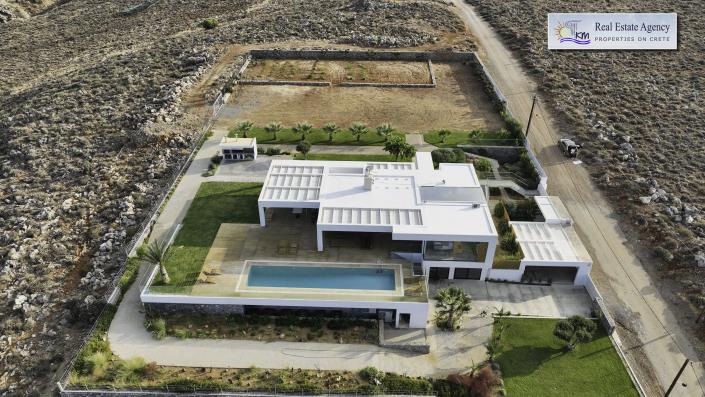 Image No.5-5 Bed Villa for sale