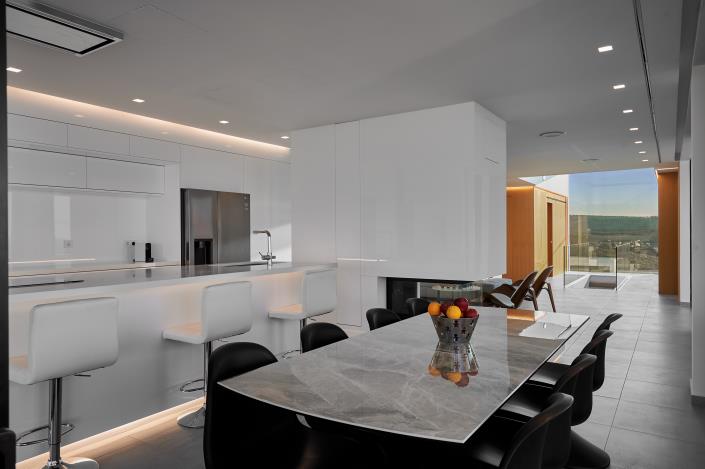 Image No.18-5 Bed Villa for sale