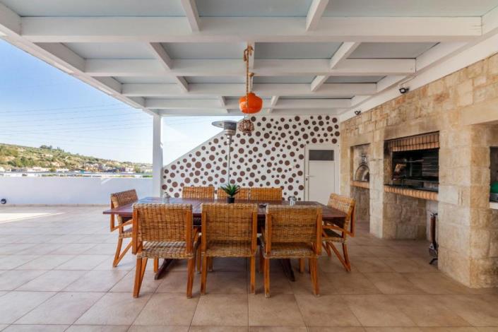 Image No.26-5 Bed Villa for sale