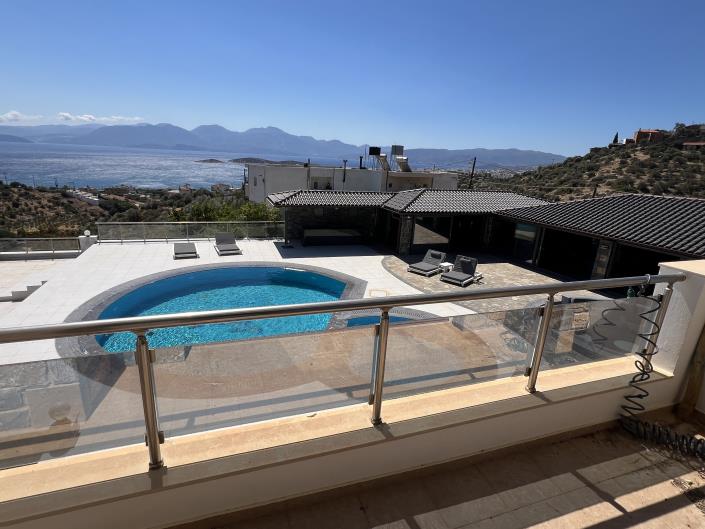 Image No.20-7 Bed Villa for sale