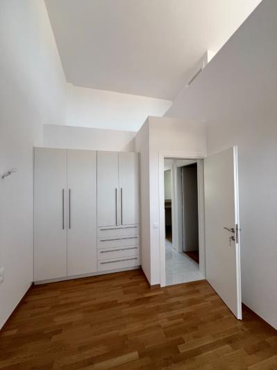 Image No.12-2 Bed Maisonette for sale