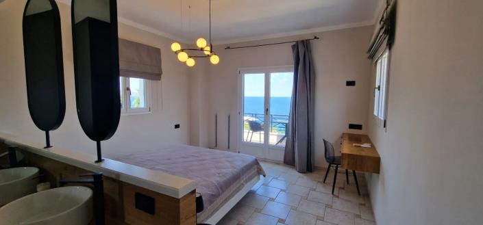 Image No.12-4 Bed Villa for sale