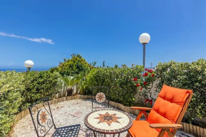 Image No.22-2 Bed Apartment for sale