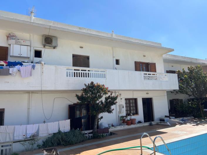 Image No.7-10 Bed Hotel for sale