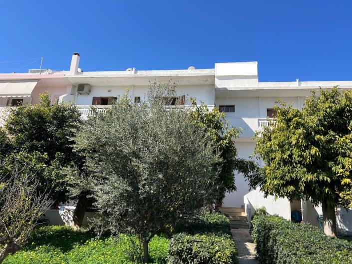 Image No.4-10 Bed Hotel for sale