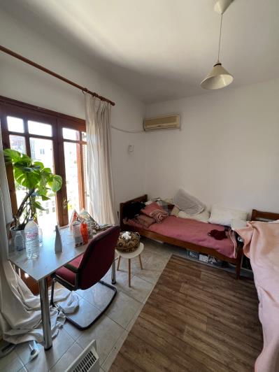 Image No.13-10 Bed Hotel for sale