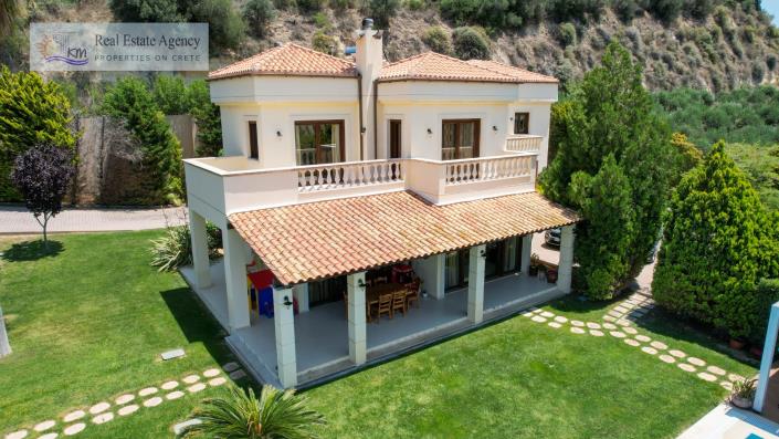 Image No.10-4 Bed Villa for sale