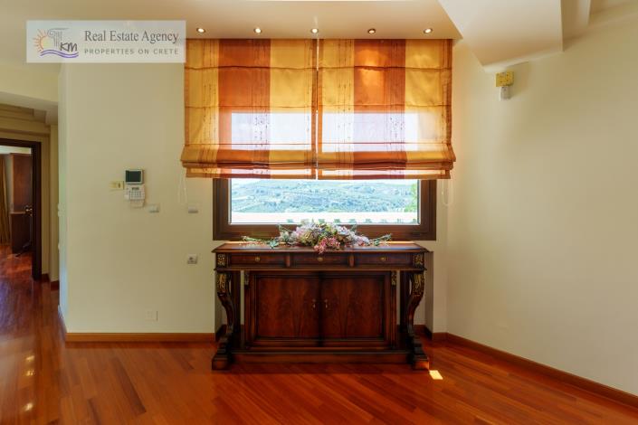 Image No.40-4 Bed Villa for sale