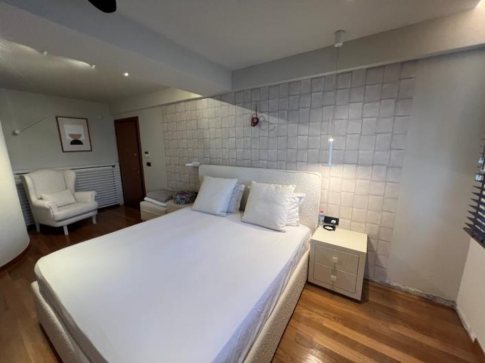 Image No.12-4 Bed Maisonette for sale