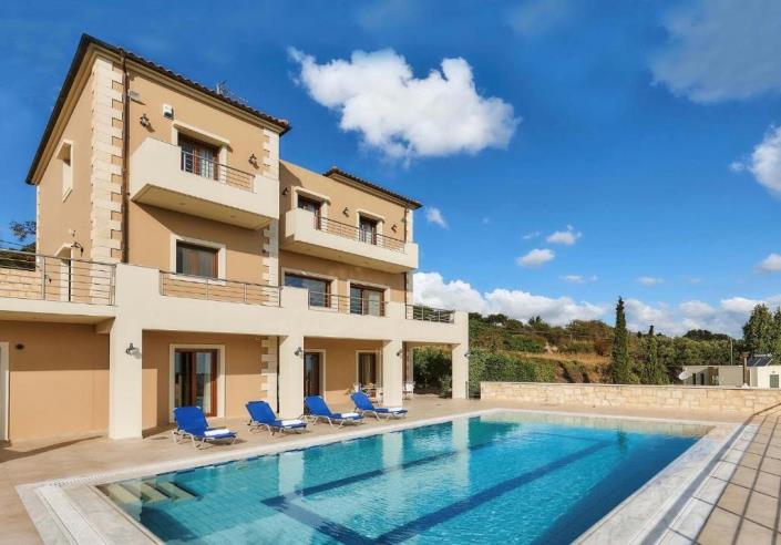 Image No.2-5 Bed Villa for sale