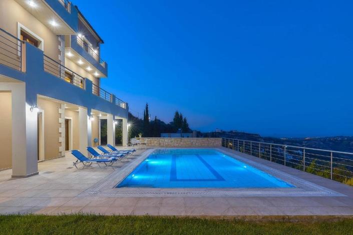 Image No.5-5 Bed Villa for sale