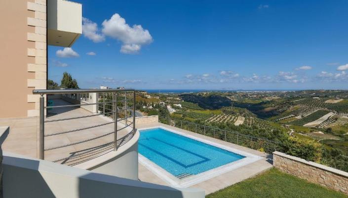 Image No.8-5 Bed Villa for sale