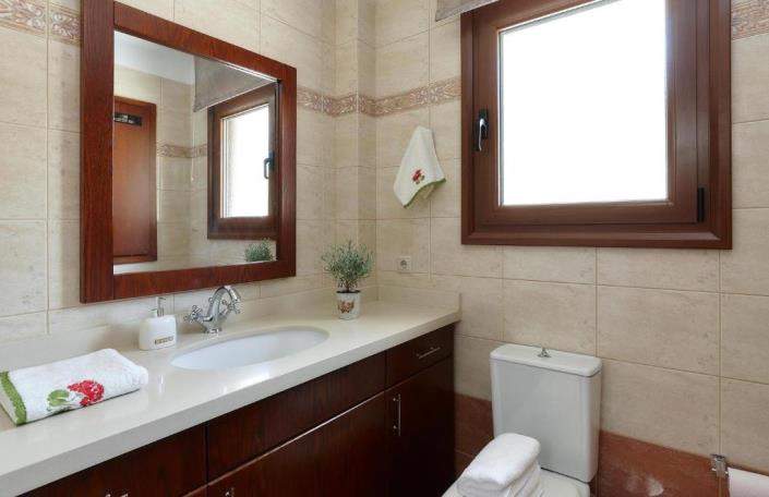 Image No.25-5 Bed Villa for sale