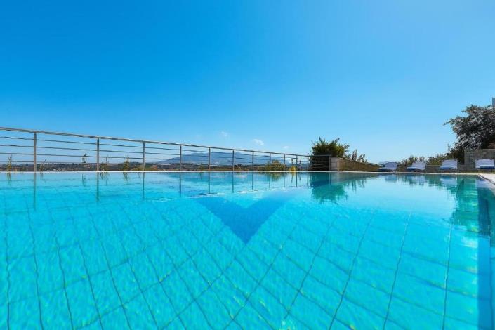 Image No.28-5 Bed Villa for sale