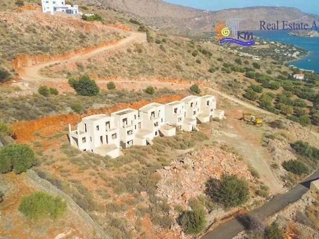 Image No.13-24 Bed Property for sale