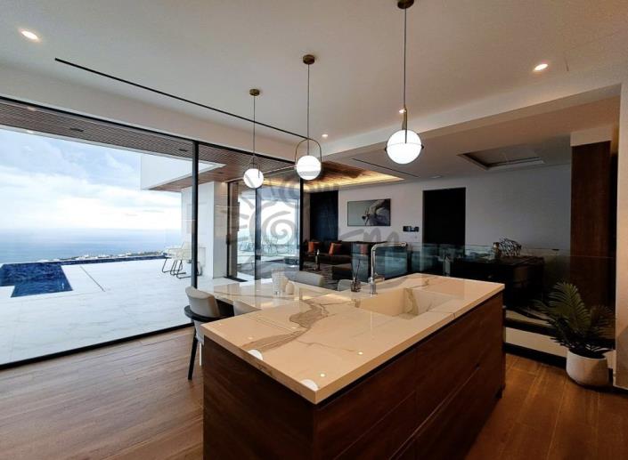 Image No.12-4 Bed Villa for sale