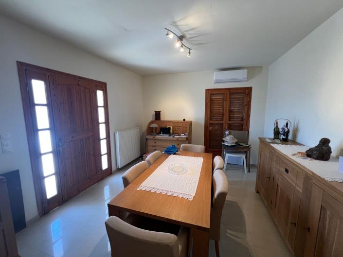 Image No.6-6 Bed Duplex for sale