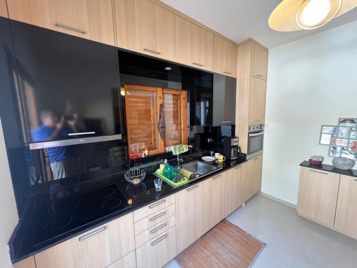 Image No.5-6 Bed Duplex for sale